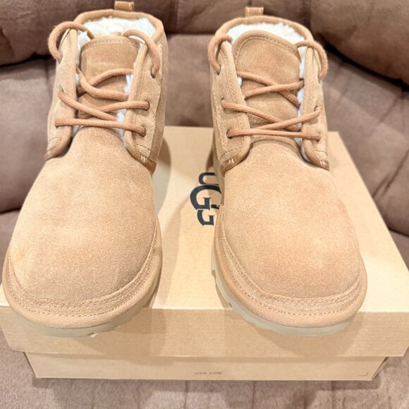 UGG Kids' Neumel II Boot - Picture 12 of 15